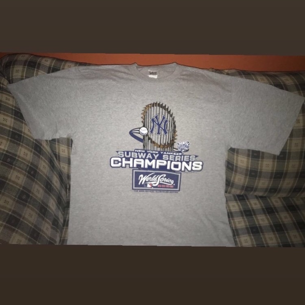 Vintage 2000 New York Yankees Tee